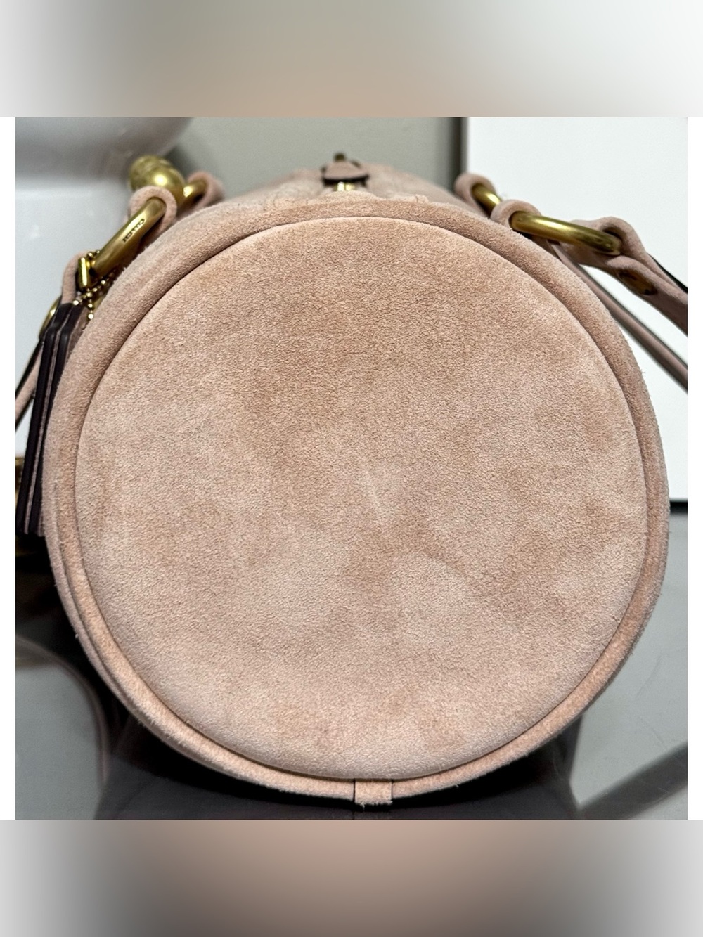 COACH Kisslock Medium Suede Barrel Bag, NUAGE - Picture 5 of 9